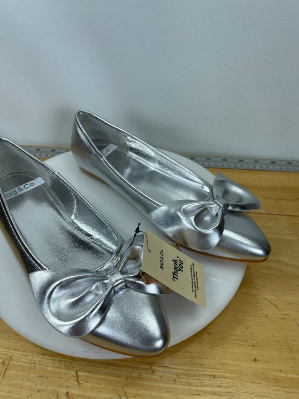 rag & co Silver Bow Flats Pointed Toe Slip On Women’s Ballet Shoes 8